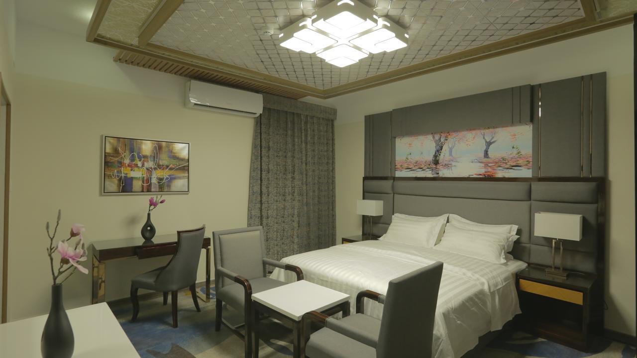 Niyaf Hotel Appartments Khamis Mushait Exterior foto